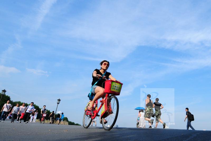 浙江“垄断”高温城市前十 杭州最高温再破纪录